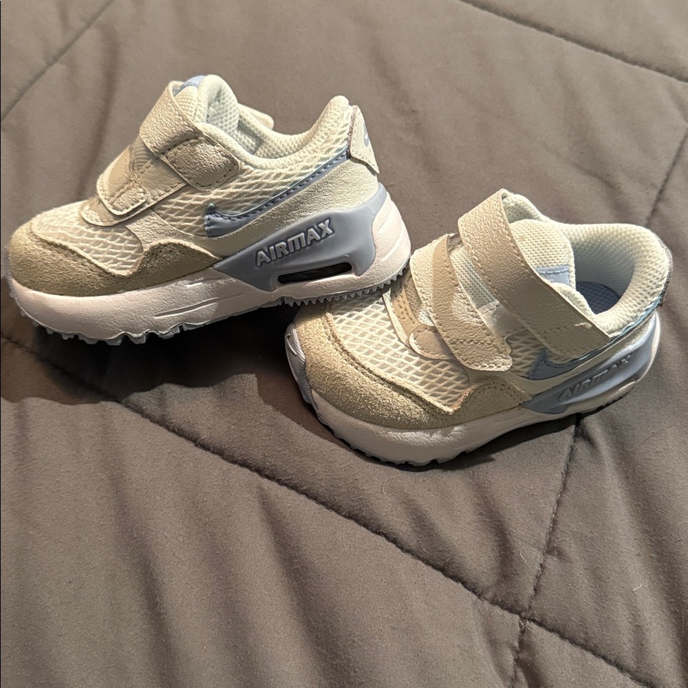 Nike Air Max Infant Sneakers in Light Blue and Cream